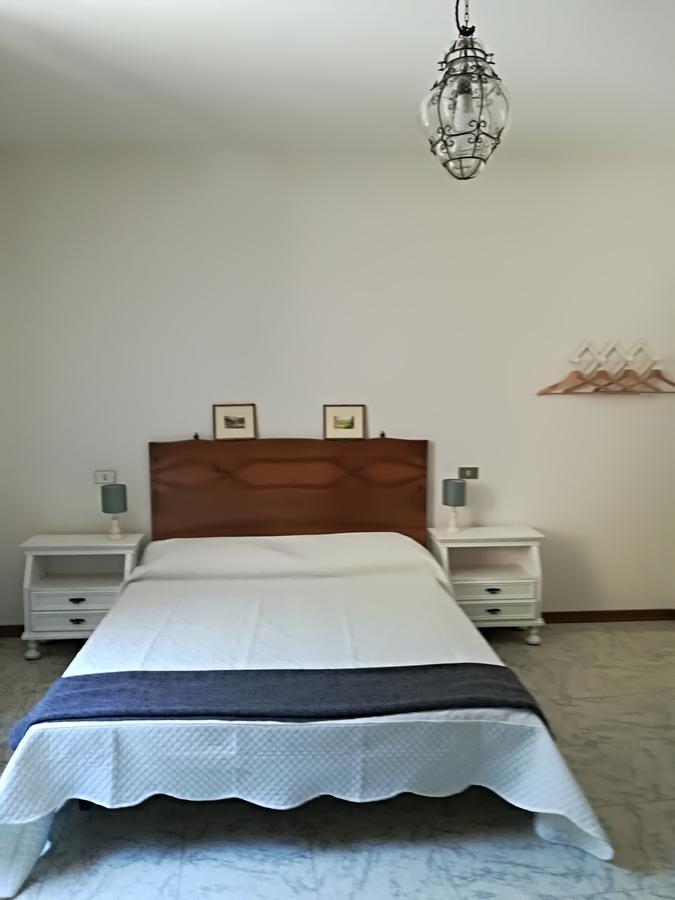 Hotel Civico 10 à Gubbio Extérieur photo
