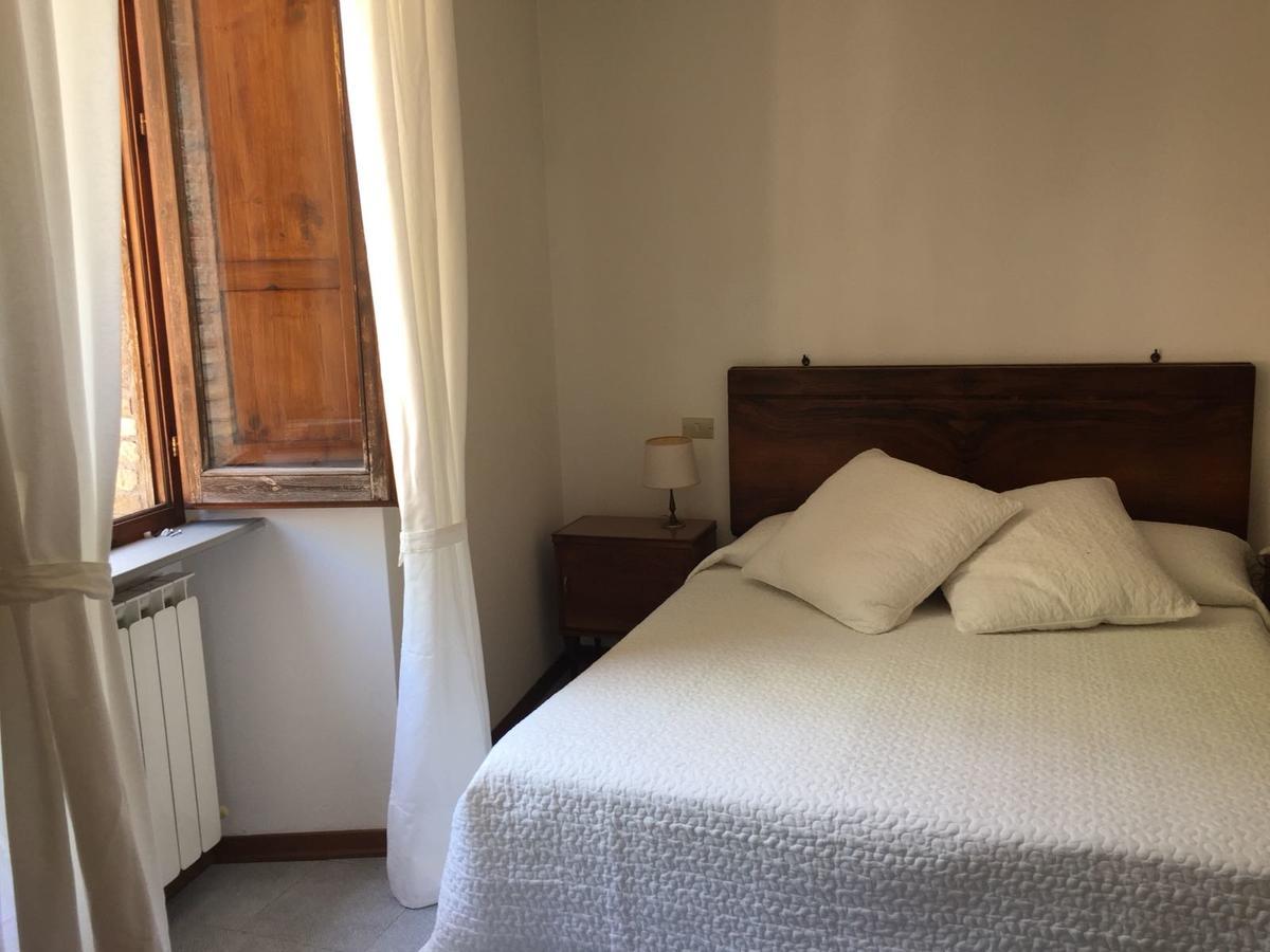 Hotel Civico 10 à Gubbio Extérieur photo