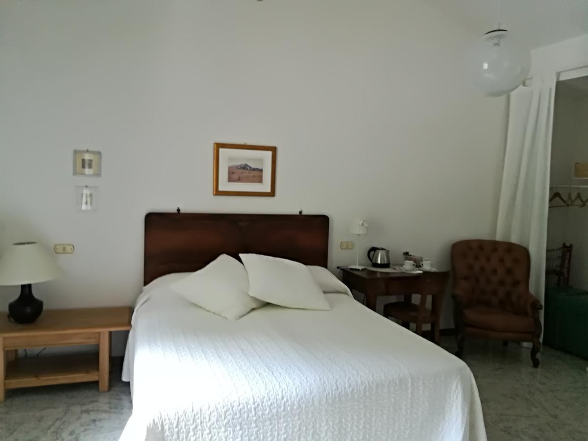 Hotel Civico 10 à Gubbio Extérieur photo